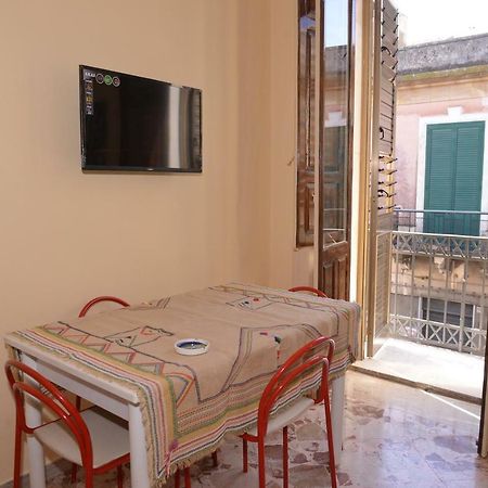 Strada Del Corso Da Alberto Apartment Avola Ngoại thất bức ảnh
